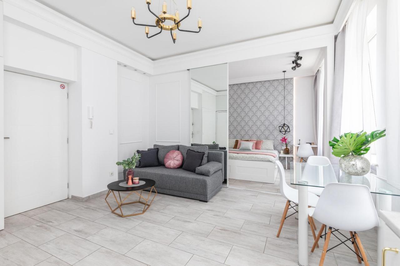 Superapart Chmielna 73A, City Center 华沙 外观 照片